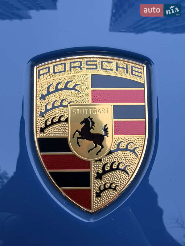 Универсал Porsche Taycan Cross Turismo 2023 в Киеве