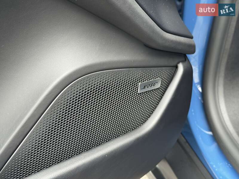 Универсал Porsche Taycan Cross Turismo 2023 в Ровно