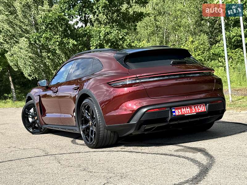 Універсал Porsche Taycan Cross Turismo 2021 в Києві