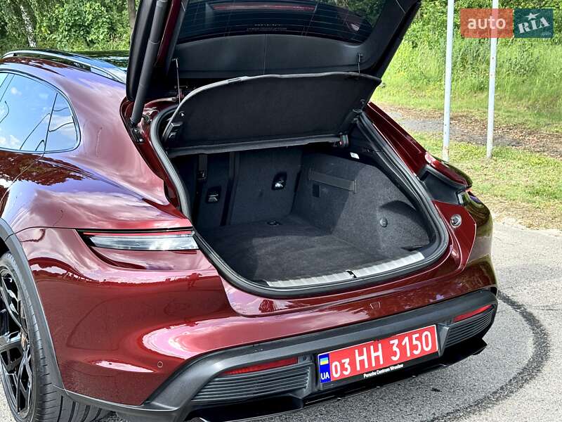 Універсал Porsche Taycan Cross Turismo 2021 в Києві