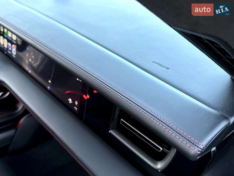 Універсал Porsche Taycan Cross Turismo 2021 в Києві