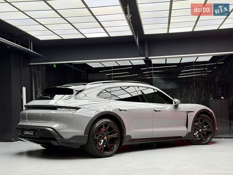 Універсал Porsche Taycan Cross Turismo 2023 в Києві