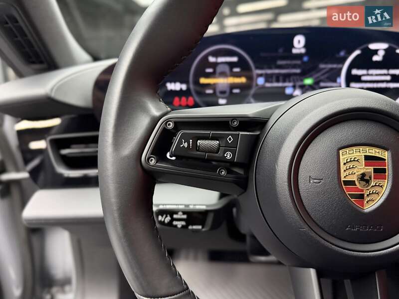 Універсал Porsche Taycan Cross Turismo 2023 в Києві