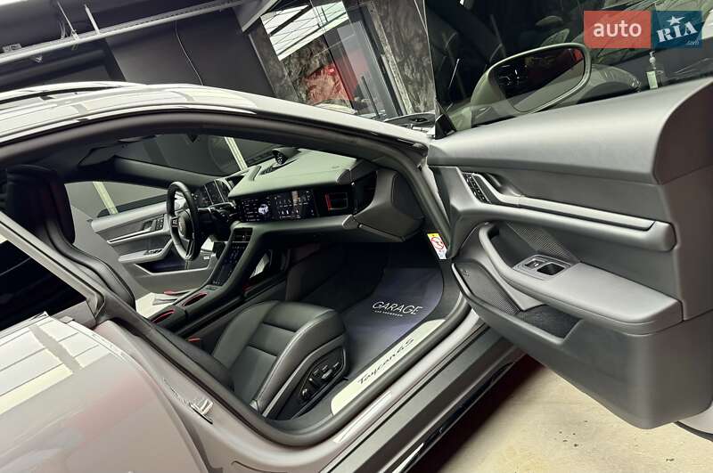 Універсал Porsche Taycan Cross Turismo 2023 в Києві