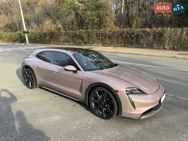 Универсал Porsche Taycan Cross Turismo 2021 в Киеве
