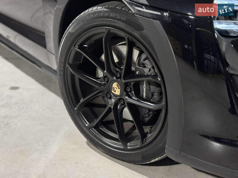 Универсал Porsche Taycan Cross Turismo 2021 в Луцке