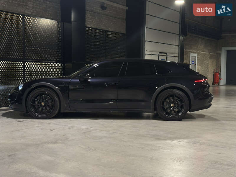 Универсал Porsche Taycan Cross Turismo 2021 в Луцке