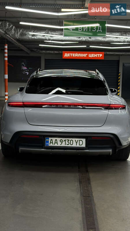 Универсал Porsche Taycan Cross Turismo 2022 в Киеве фото 9 Универсал Porsche Taycan Cross Turismo 2022 в Киеве