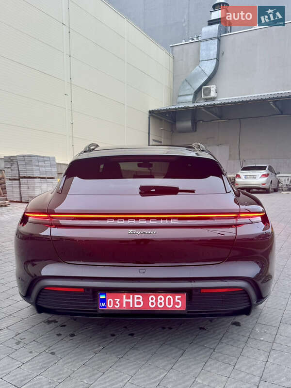 Универсал Porsche Taycan Sport Turismo 2024 в Львове фото 5 Универсал Porsche Taycan Sport Turismo 2024 в Львове