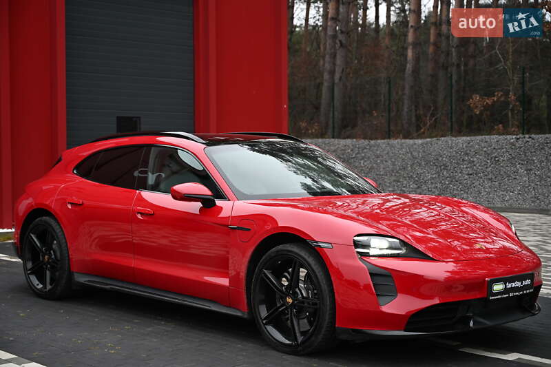 Porsche Taycan Sport Turismo 2022