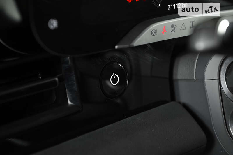 Седан Porsche Taycan 2020 в Одессе