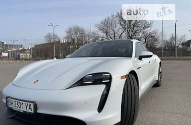 Седан Porsche Taycan 2022 в Одессе