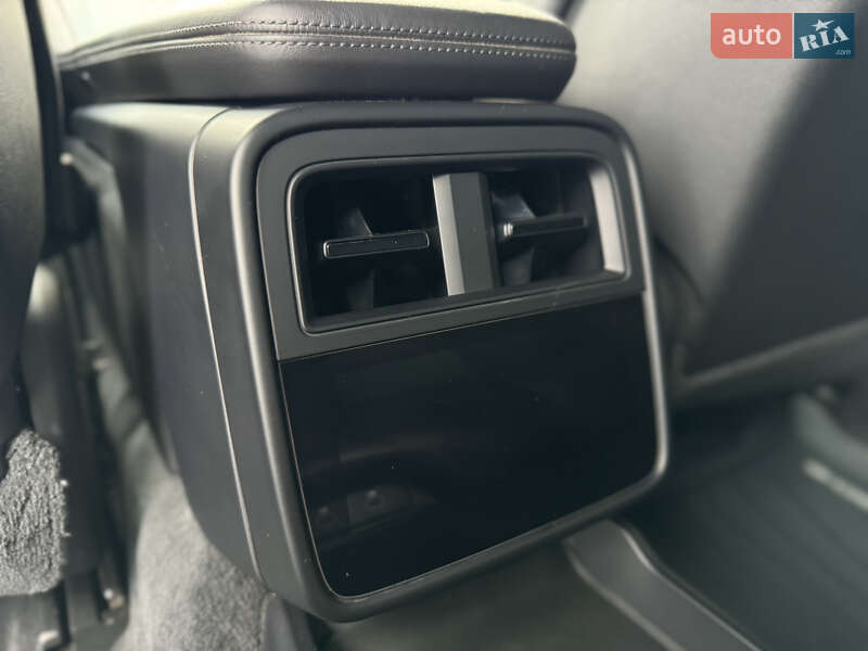 Седан Porsche Taycan 2020 в Одессе