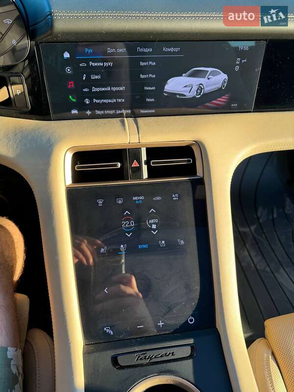 Седан Porsche Taycan 2020 в Полтаве