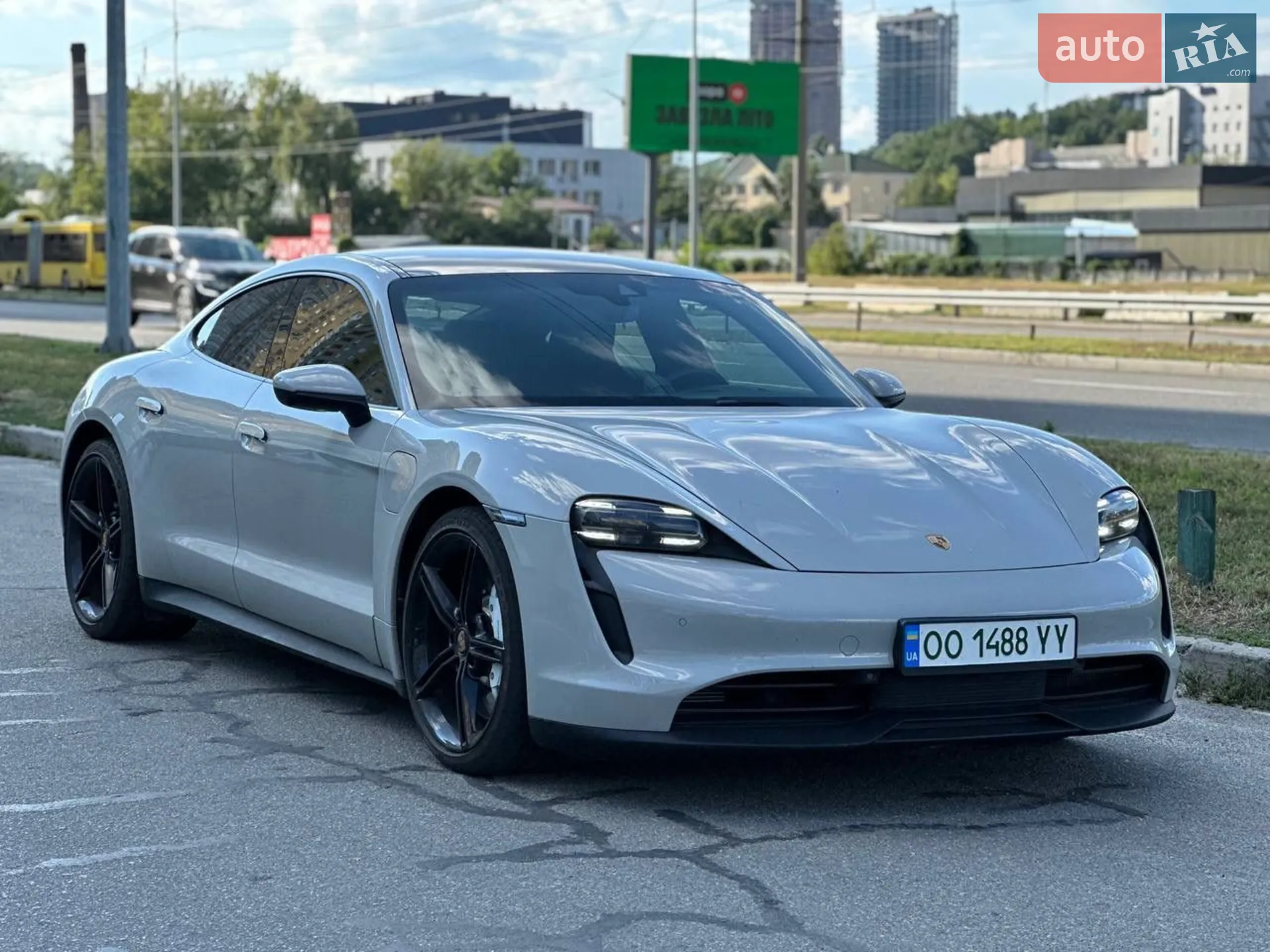 2021 Porsche Taycan - фото 1