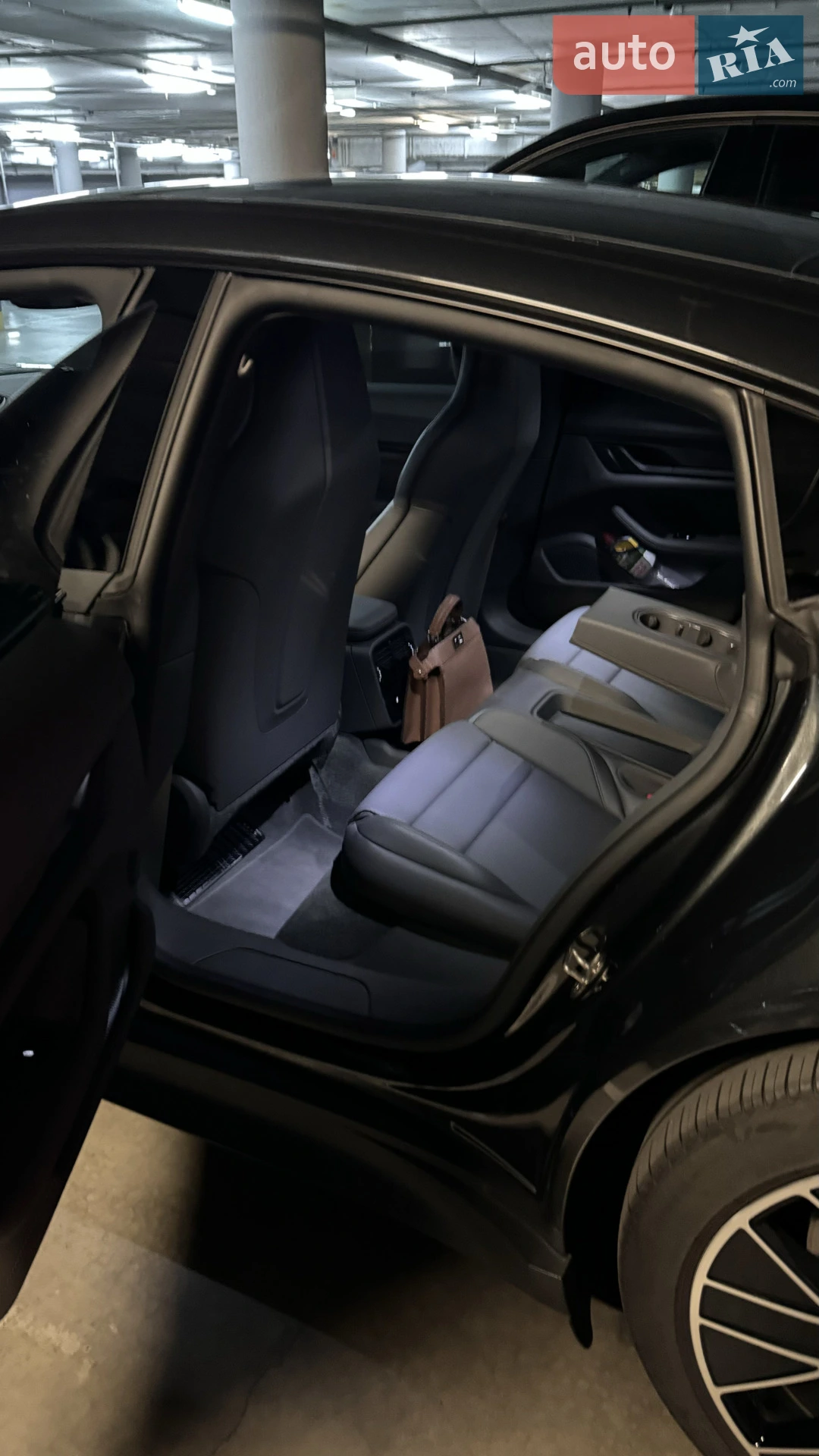 2021 Porsche Taycan - мініатюра 15