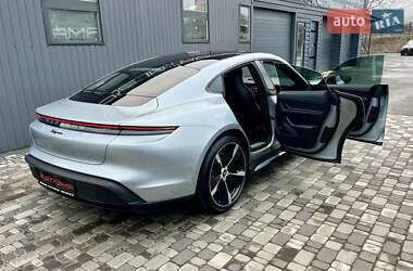 Седан Porsche Taycan 2022 в Києві