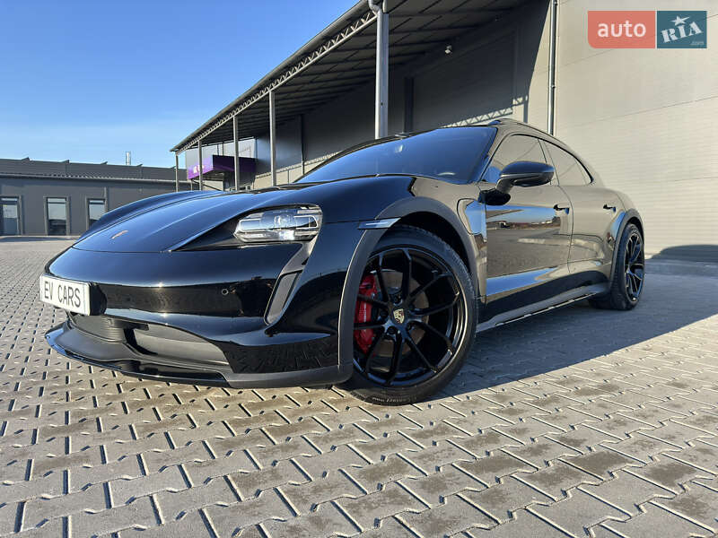 Porsche Taycan 2022