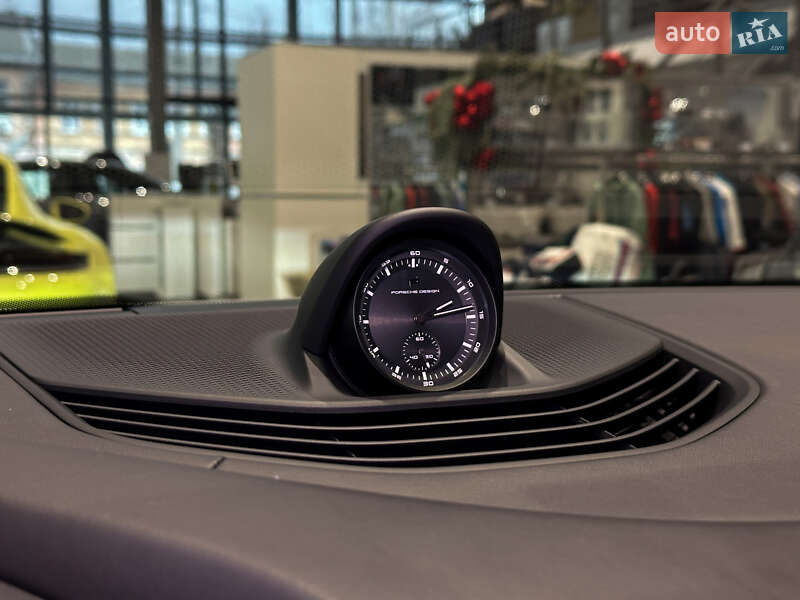 Седан Porsche Taycan 2021 в Одессе