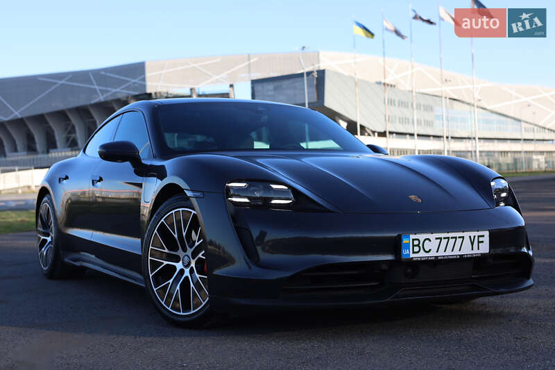 Седан Porsche Taycan 2020 в Львові