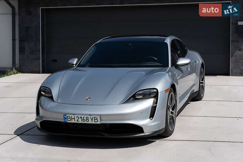 Седан Porsche Taycan 2023 в Киеве фото 4 Седан Porsche Taycan 2023 в Киеве