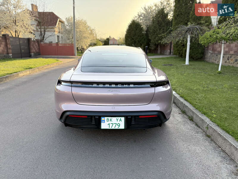 Седан Porsche Taycan 2022 в Ровно фото 9 Седан Porsche Taycan 2022 в Ровно