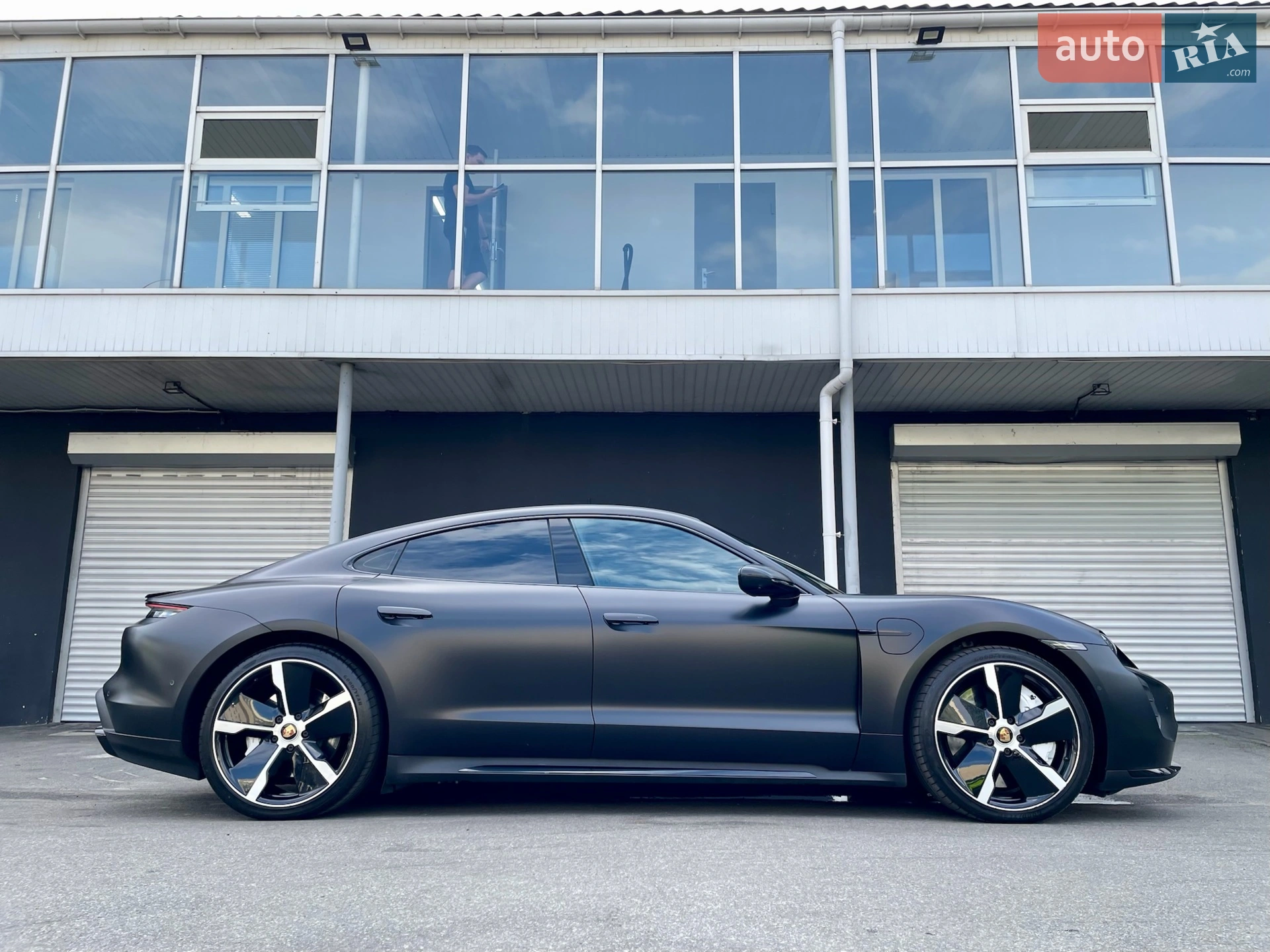 2020 Porsche Taycan - мініатюра 31