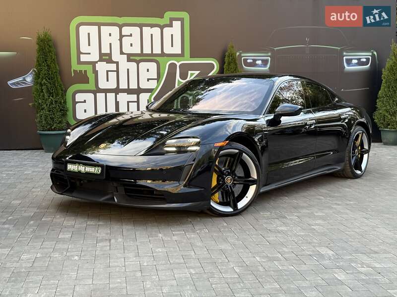 Седан Porsche Taycan 2019 в Киеве
