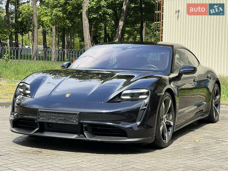 Седан Porsche Taycan 2020 в Днепре