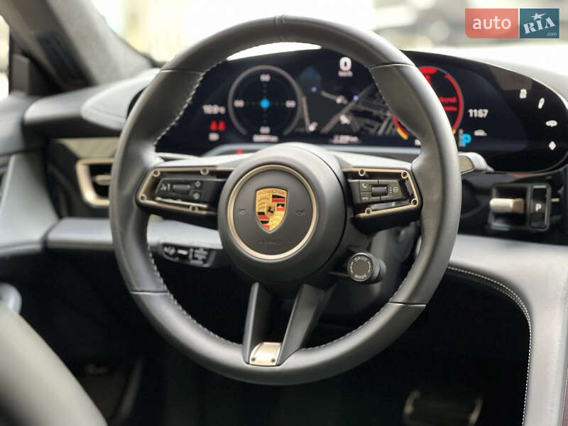 Седан Porsche Taycan 2020 в Днепре
