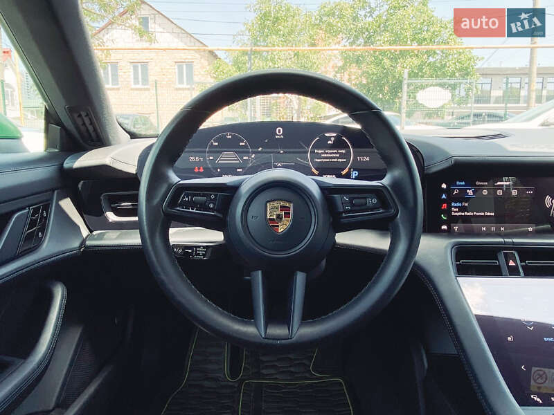 Седан Porsche Taycan 2021 в Одессе