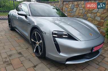 Седан Porsche Taycan 2021 в Львові