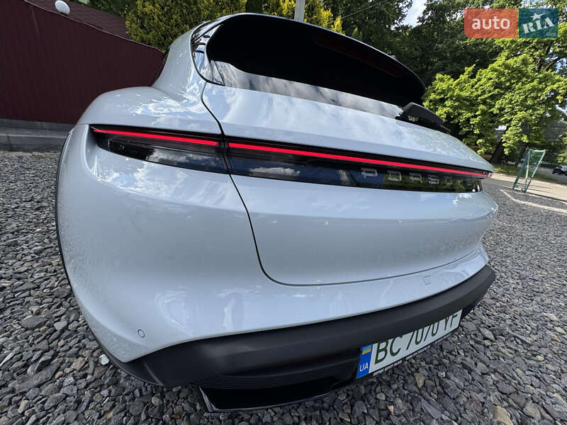 Седан Porsche Taycan 2021 в Трускавце