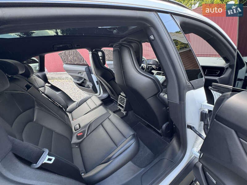 Седан Porsche Taycan 2021 в Трускавце
