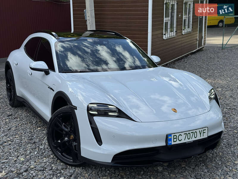 Седан Porsche Taycan 2021 в Трускавце