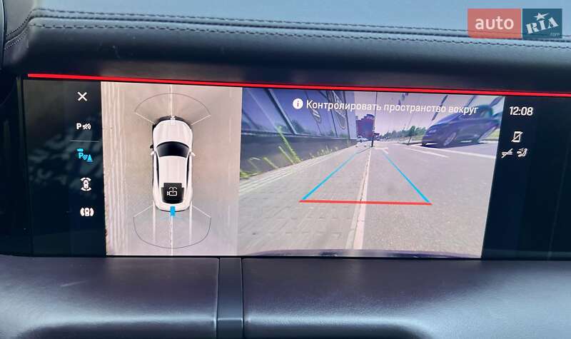 Седан Porsche Taycan 2020 в Киеве