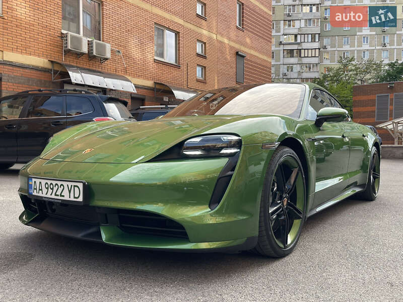 Седан Porsche Taycan 2020 в Киеве фото 29 Седан Porsche Taycan 2020 в Киеве
