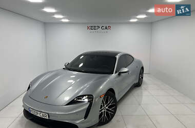 Седан Porsche Taycan 2023 в Одессе