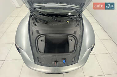 Седан Porsche Taycan 2023 в 