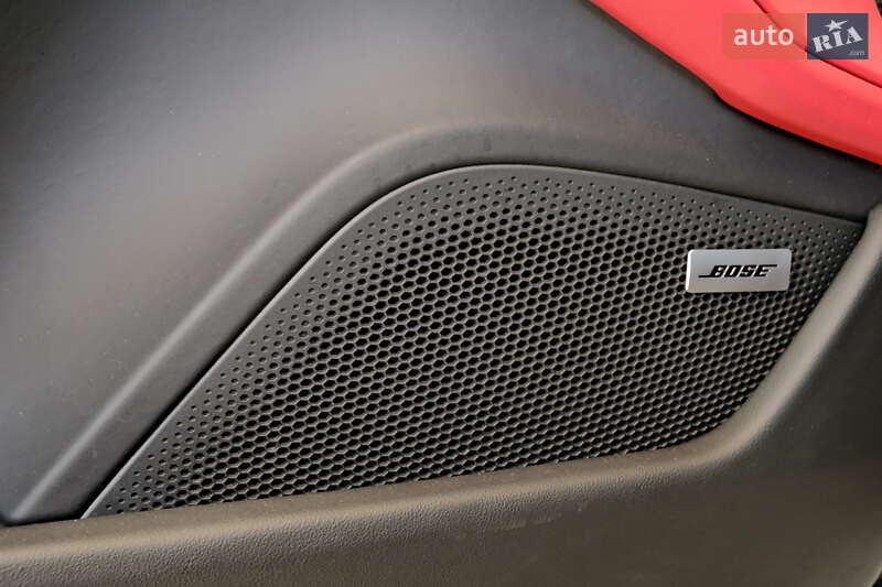 Седан Porsche Taycan 2022 в Одессе