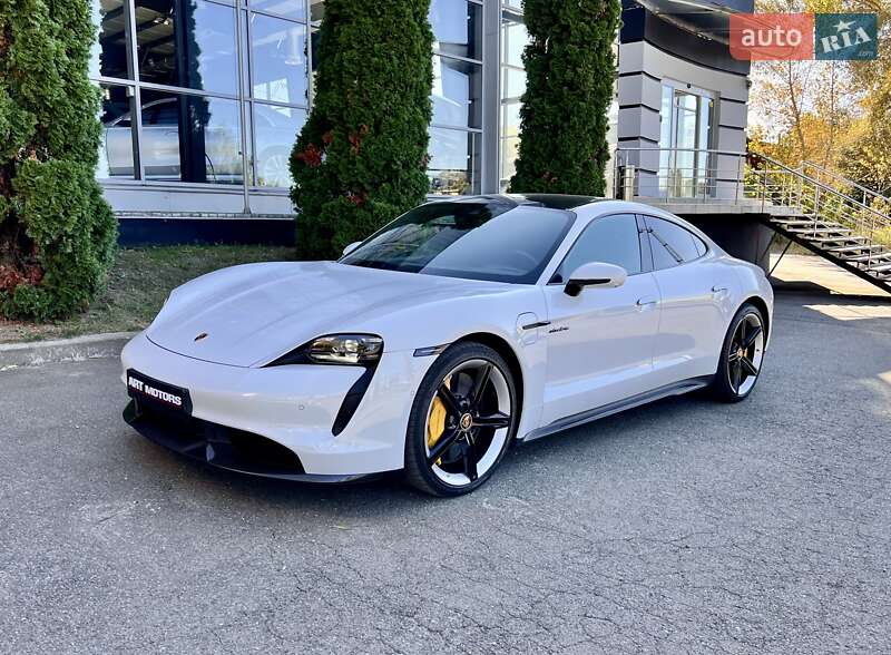 Седан Porsche Taycan 2020 в Киеве фото 7 Седан Porsche Taycan 2020 в Киеве