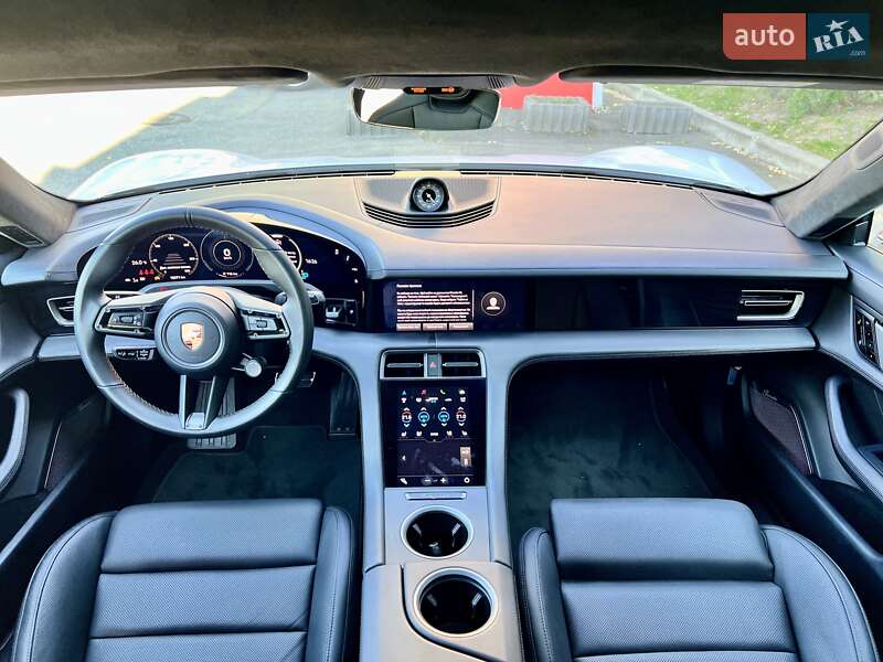 Седан Porsche Taycan 2020 в Киеве фото 34 Седан Porsche Taycan 2020 в Киеве