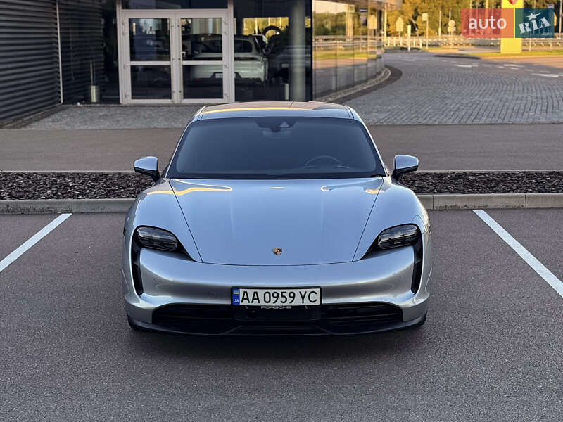 Седан Porsche Taycan 2021 в Киеве фото 3 Седан Porsche Taycan 2021 в Киеве