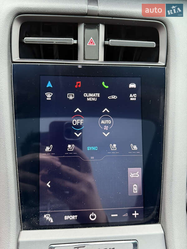 Седан Porsche Taycan 2020 в Луцке фото 18 Седан Porsche Taycan 2020 в Луцке