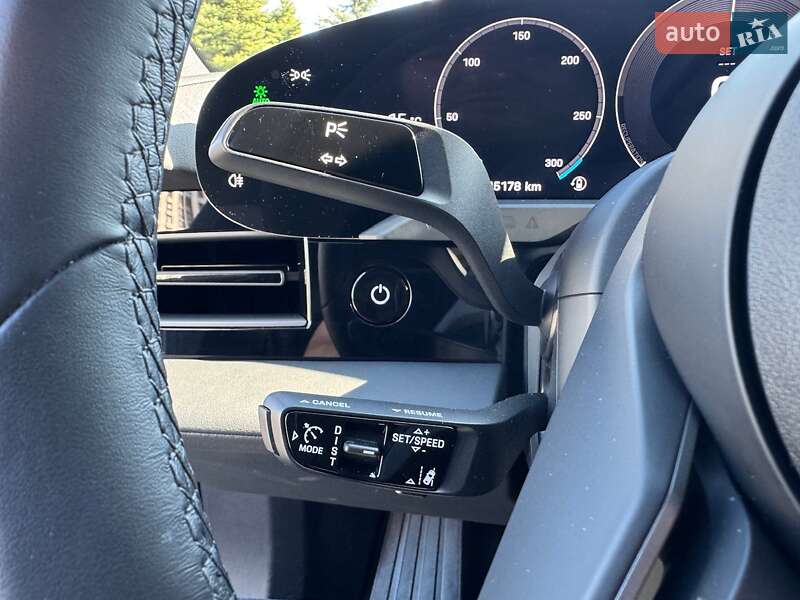 Універсал Porsche Taycan 2024 в Києві фото 36 Універсал Porsche Taycan 2024 в Києві