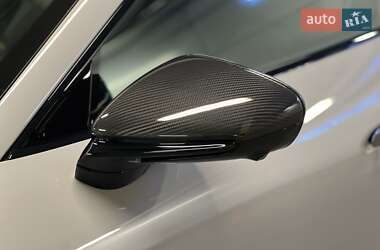 Седан Porsche Taycan 2023 в 