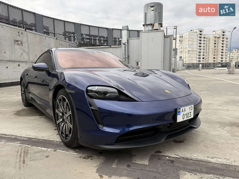 Седан Porsche Taycan 2020 в Киеве фото 8 Седан Porsche Taycan 2020 в Киеве
