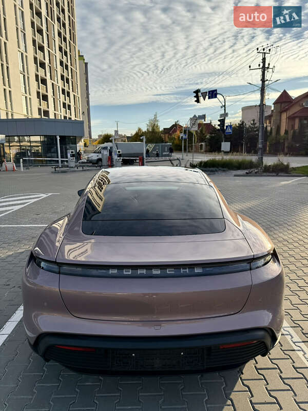 Седан Porsche Taycan 2021 в Києві фото 6 Седан Porsche Taycan 2021 в Києві