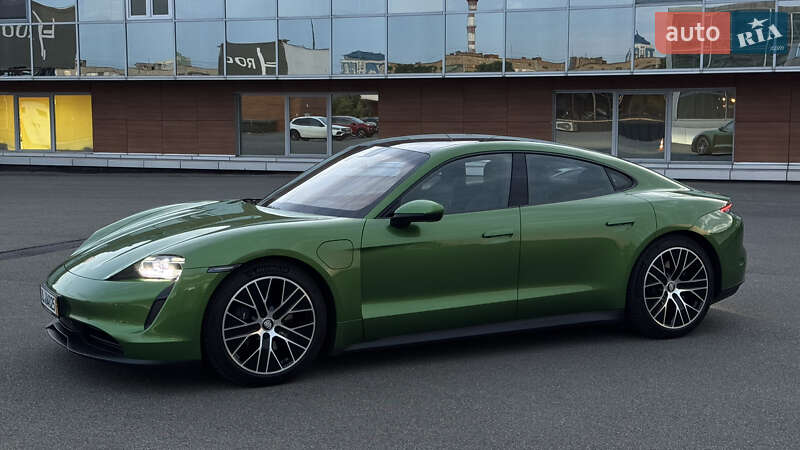 Седан Porsche Taycan 2022 в Києві фото 12 Седан Porsche Taycan 2022 в Києві