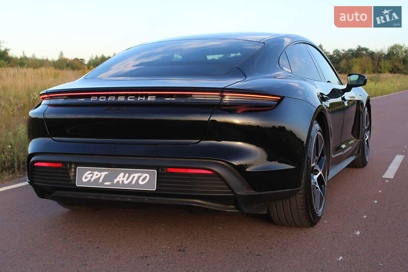 Седан Porsche Taycan 2024 в Києві фото 20 Седан Porsche Taycan 2024 в Києві